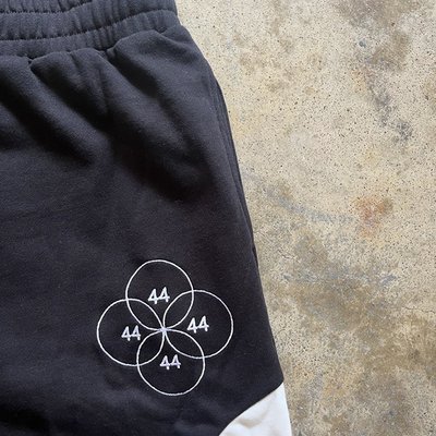 Men's Oversized Wide Leg Baggy Sweatpants with Custom Logo and Mid Waist - Image 5